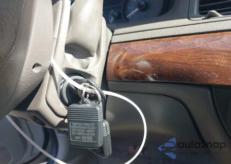 2009 Mercury Grand Marquis Ls (Fleet Only) из США, поврежденный, VIN 2MEHM75V99X608438